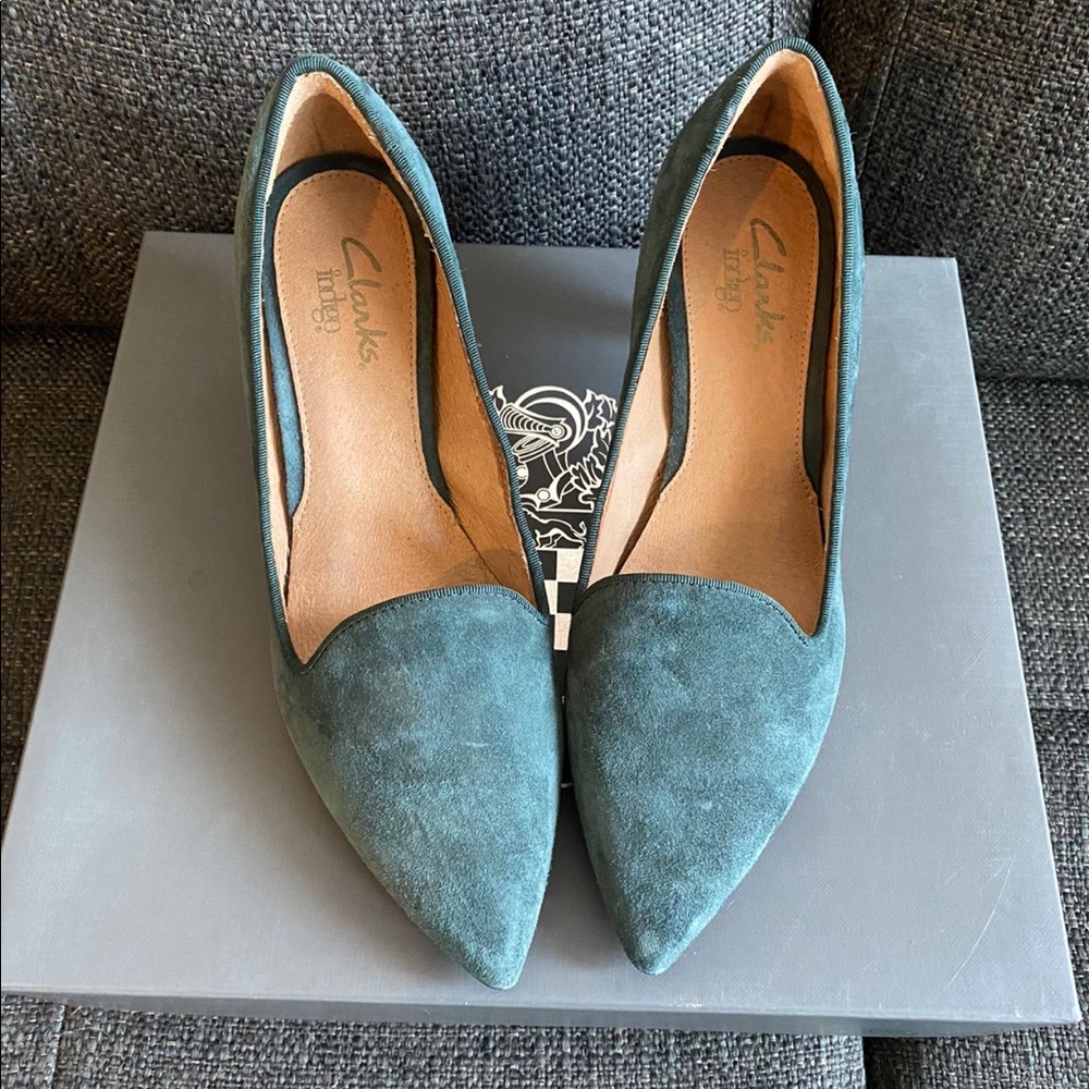Clarks heels